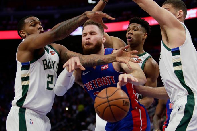 Giannis Antetokounmpo | Milwaukee Bucks so s 4:0 odpravili Detroit Pistons in prvič po letu 2001 napredovali v drugi krog končnice.  | Foto Getty Images