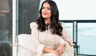 Salma Hayek sredi pandemije uživa na počitnicah v Grčiji