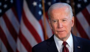 Biden obljubil, da bo Ameriko rešil iz teme