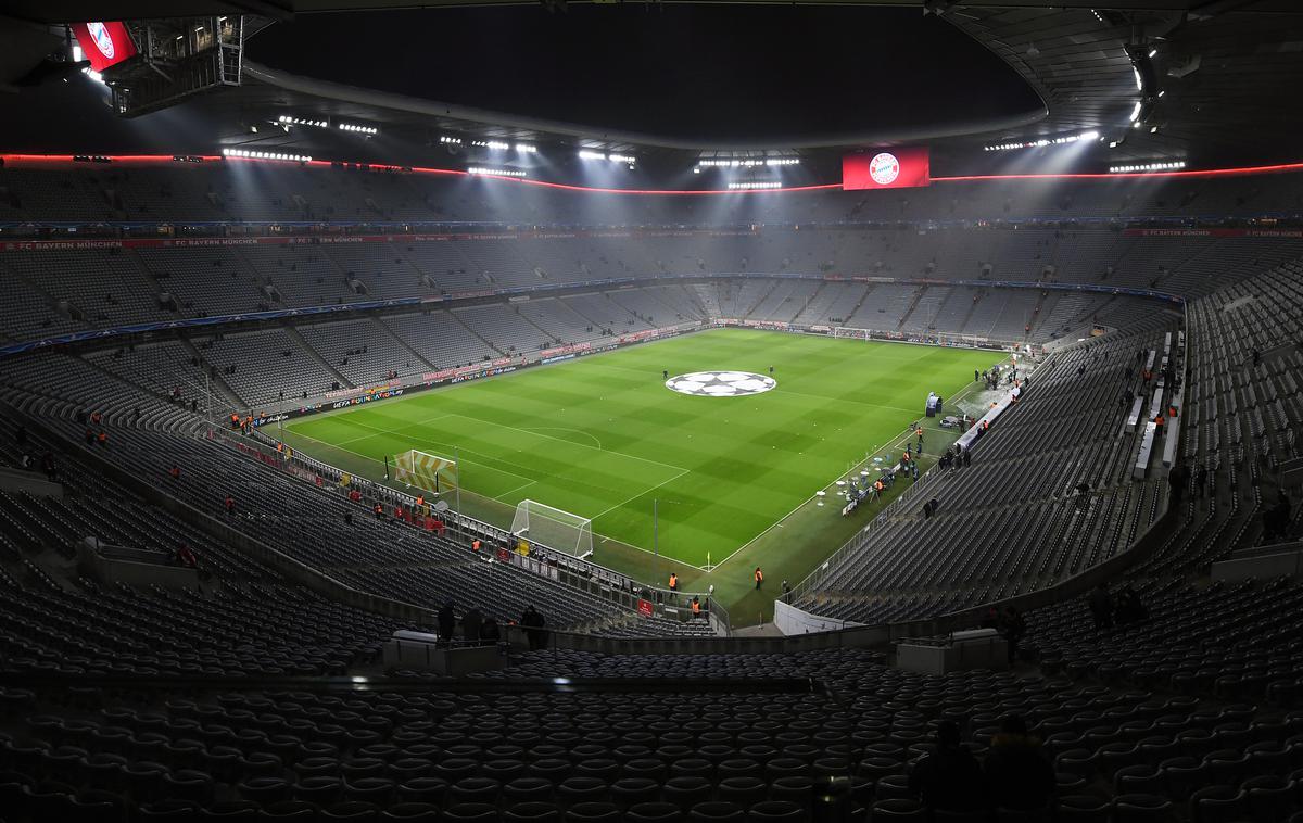 Arena München - Allianz Arena | Allianz Arena bo konec maja in v začetku junija povsem nogometno obarvan. | Foto Guliverimage