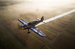 Red Bull Air Race in Slovenci: za najboljše pilote bograč in bujta repa?