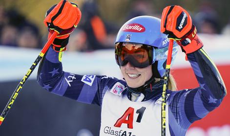 Shiffrin z novo zmago vse bližje rekordnim številkam, Ana Bucik med 15