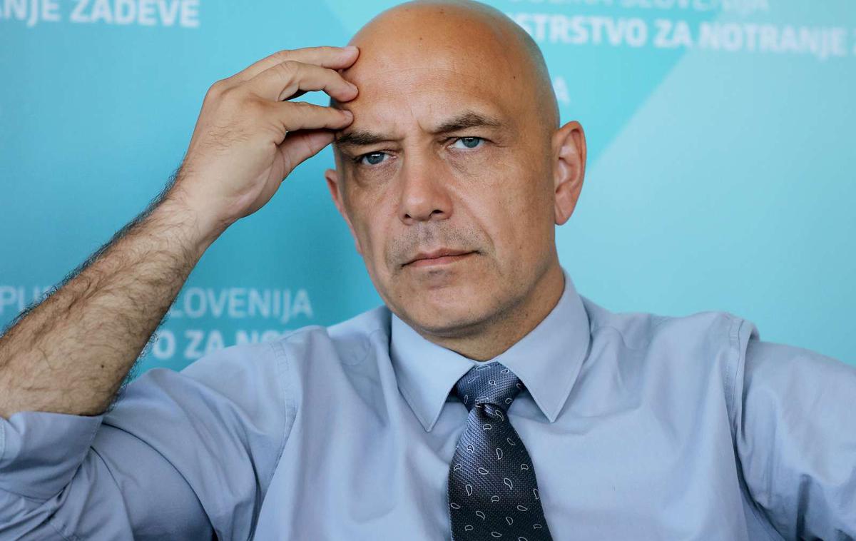 Boštjan Lindav | Dogajanje ob neimenovanju Boštjana Lindava za generalnega direktorja policije razumejo, kakor da predsednik vlade Robert Golob po nekaj mesecih mandata in prestani interpelaciji izreka svojevrstno nezaupnico Bobnarjevi. | Foto STA