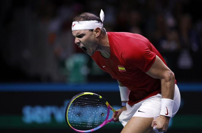 Rafael Nadal se je takole veselil uspešnih točk, a takih je bilo premalo za zmago. | Foto: Reuters