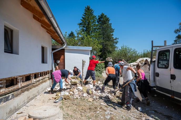 Mozirje poplave | Občina bi v tem primeru prebivalcem pomagala pri iskanju stanovanj oziroma parcel za gradnjo hiš. | Foto STA