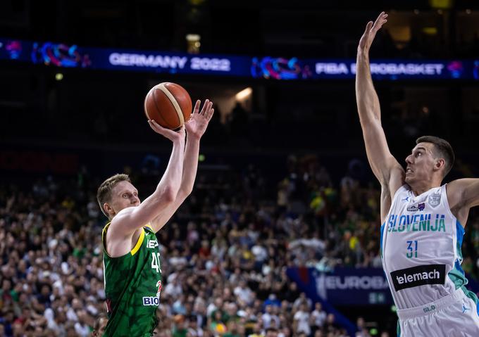 Marius Grigonis je dosegel 18 točk. | Foto: Vid Ponikvar/Sportida