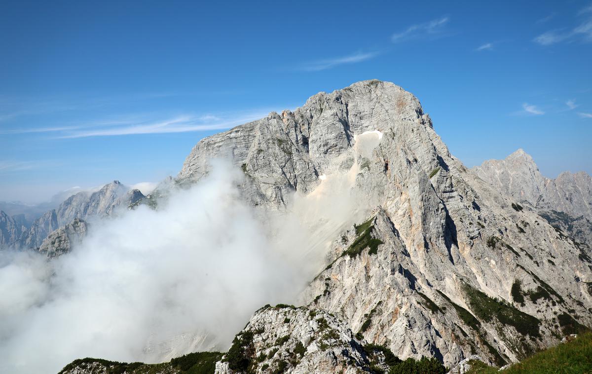 hribi pohod Vrtaško sleme | Razgled z Vrtaškega Slemena proti Kukovi špici | Foto Matej Podgoršek