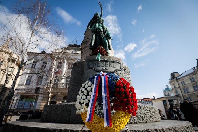 France Prešeren. Kulturni praznik. 8. februar. | Tudi letos bomo Prešernov dan, vsaj po napovedih sodeč, praznovali v toplem in sončnem vremenu. Najvišje dnevne temperature bodo od 4 do 8, na Primorskem do 12 stopinj Celzija. | Foto STA