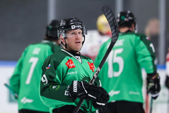 Hk olimpija ljubljana | Olimpija gostuje v Celovcu. | Foto Aleš Fevžer