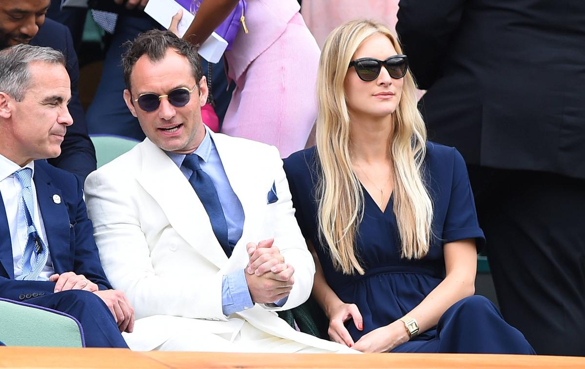 Jude Law, Wimbledon 2016 | Z zdajšnjo ženo in mamo dveh njegovih otrok  Phillipo Coan na turnirju v Wimbledonu leta 2016 | Foto Guliverimage