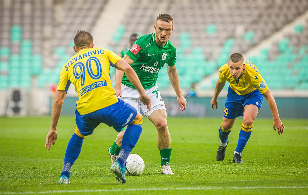 Olimpija Koper | Olimpija je prvič v tej sezoni premagala Koper. Na Bonifiki je zmagala prvič po štirih letih. | Foto Urban Meglič/Sportida