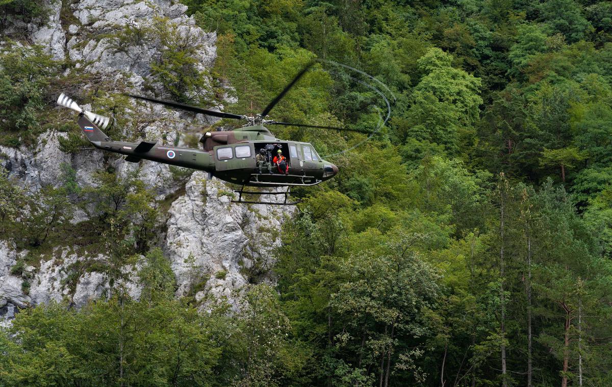 GRS gorsko reševanje | V petek se je na območju gore Ogradi v Občini Bohinj smrtno ponesrečil slovenski duhovnik, ki je svoje poslanstvo opravljal v župniji Srednja vas v Bohinju. | Foto Mediaspeed