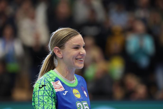 slovenska ženska rokometna reprezentanca, Barbara Lazović | Barbara Lazović bo po olimpijskih igrah v Parizu končala športno pot. | Foto www.alesfevzer.com