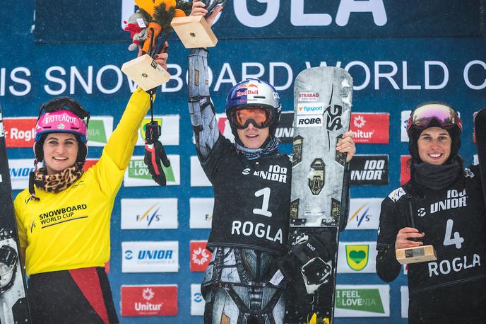 Rogla 2020 - svetovni pokal | Češka dvoživka Ester Ledecka se veseli nove zmage. | Foto Matic Ritonja/Sportida