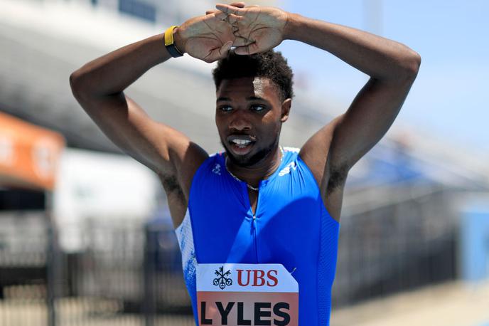 Noah Lyles | Ameriški šprinter Noah Lyles, svetovni prvak v teku na 200 metrov, je bil na atletskih igrah navdiha zaradi napake organizatorja diskvalificiran. Namesto 200 metrov je namreč odtekel le 185 metrov.  | Foto Getty Images