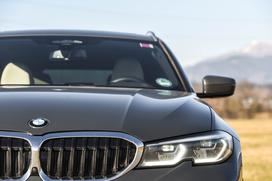 BMW 330d touring karavan