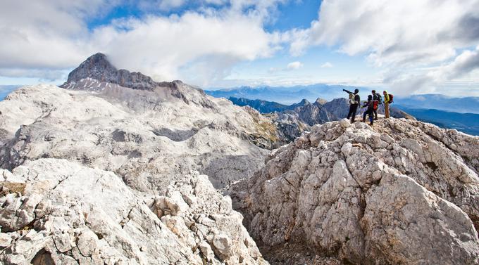 hribi gore pohodništvo Julijske Alpe Triglav | Foto: Jošt Gantar (www.slovenia.info)