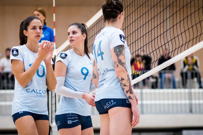 OD Krim : Calcit Volley | Kamničanke so boj za ligo prvakinj začele s porazom z 0:3 v Zagrebu. | Foto Matic Klanšek Velej/Sportida