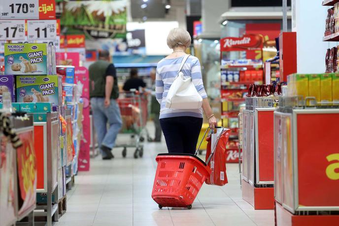 Konzum | V trgovini je nameščenih kar 150 kamer.  | Foto STA