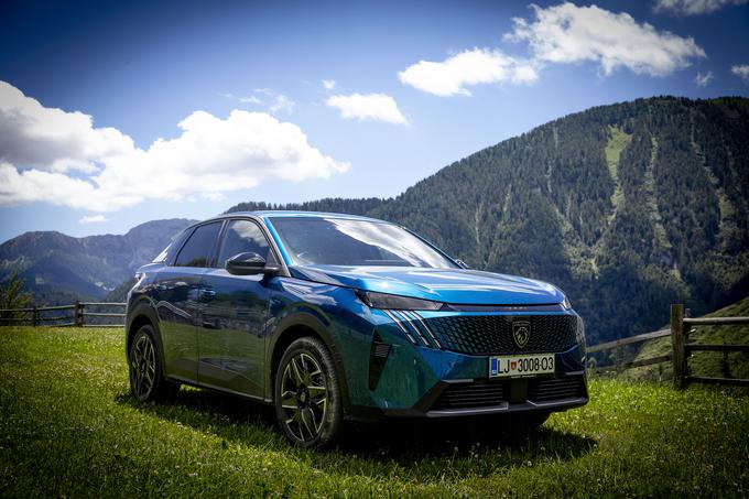 Planinski dom Kumer Peugeot 3008 NPK Naj planinska koča | Foto: Ana Kovač