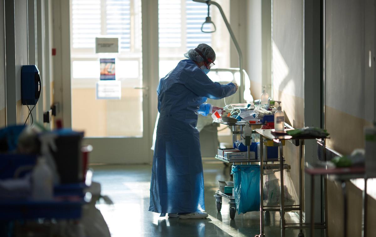 Infekcijska klinika Ljubljana, covid-19, koronavirus | V nedeljo so v Sloveniji potrdili 537 novih okužb. | Foto Matej Povše/ UKC Ljubljana