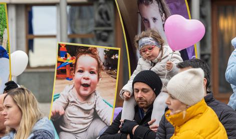 Poziv državi, saj za te otroke še vedno zbirajo zamaške in prirejajo dobrodelne koncerte