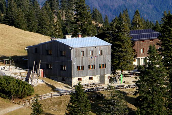 Tudi Domžalski dom bo odprl vrata in razkazal svoje okoljske pridobitve. | Foto: Janko Vodlan