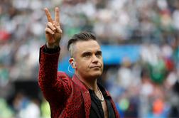 Robbie Williams je bil tarča morilca, vendar so ga rešili njegovi prijatelji