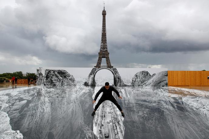 Eiffel iluzija | Foto Reuters