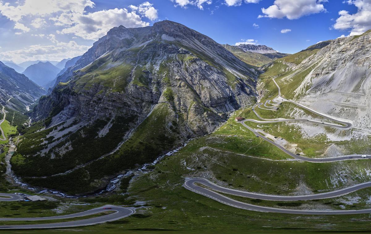 Prelaz Stelvio | Znamenitega vzpona na prelaz Stelvio letos ne bo na Giru.  | Foto Guliverimage