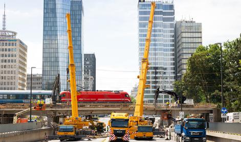 V Ljubljani zapora Dunajske ceste