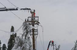 Večina težav odpravljena, omrežje Elektra Ljubljana še ranljivo