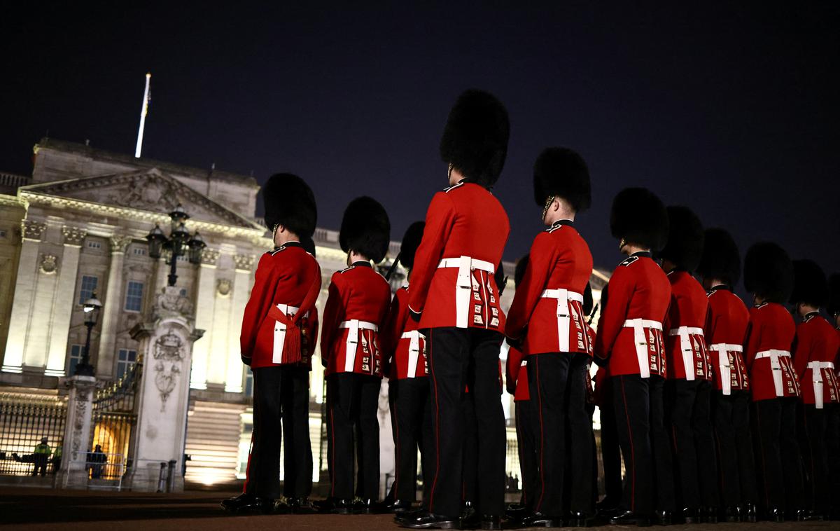 kronanje | Foto Reuters