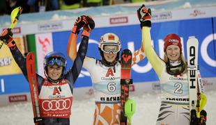 Ana Bucik prvič po dveh letih odstopila, Mikaela Shiffrin premagana