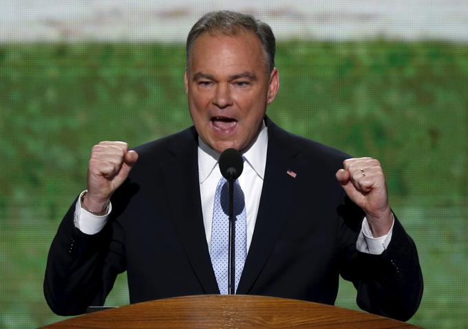 Tim Kaine je v času študija kot misijonar pomagal jezuitom v Hondurasu. | Foto: Reuters