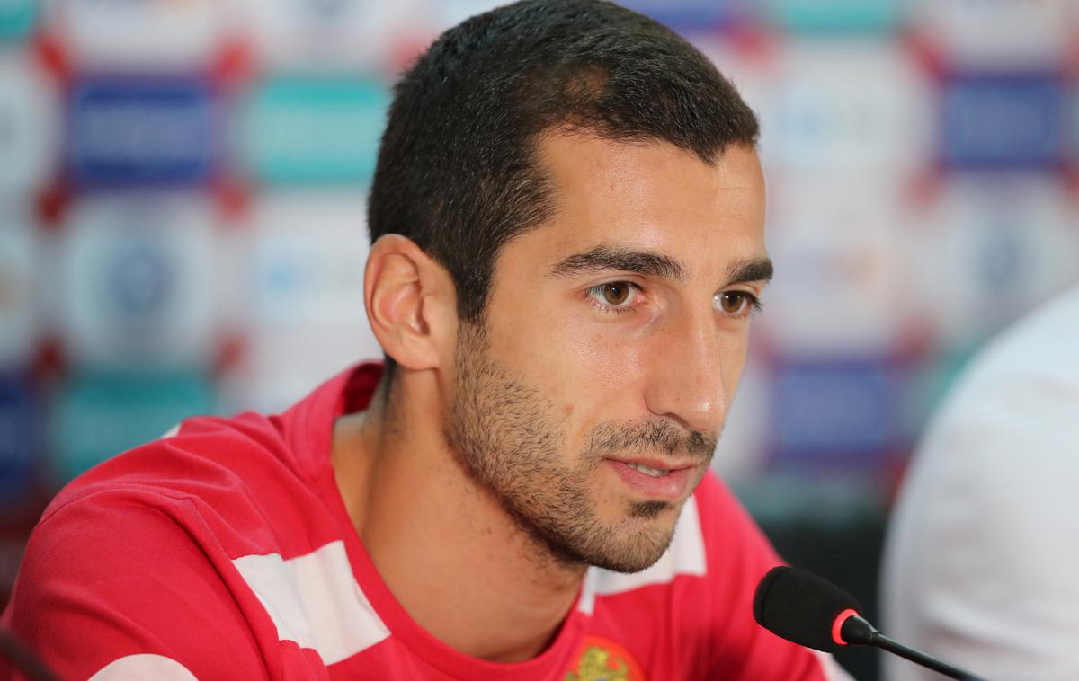 Henrikh Mkhitaryan | Henrikh Mkhitaryan nekaj časa ne bo mogel pomagati Romi in armenski reprezentanci. | Foto Reuters