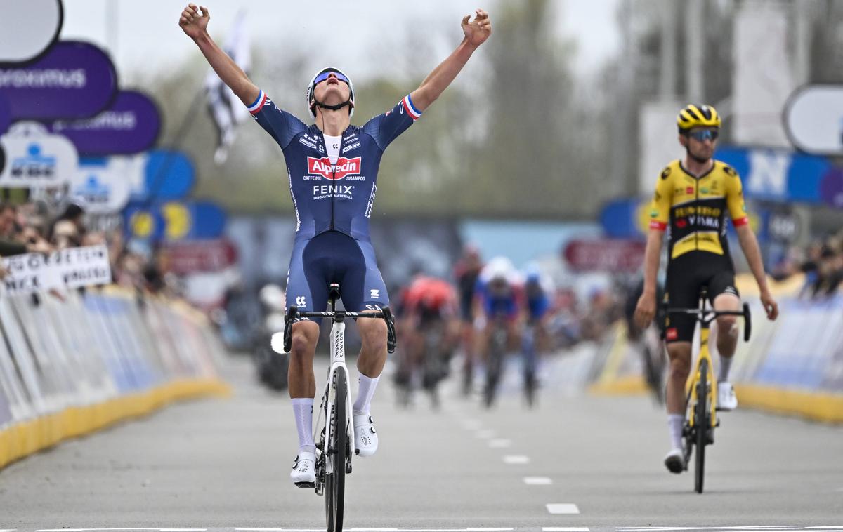 mathieu Van der Poel | Mathieu Van der Poel je zmagovalec letošnje Dirke <Dwars door Vlaanderen. | Foto Guliverimage