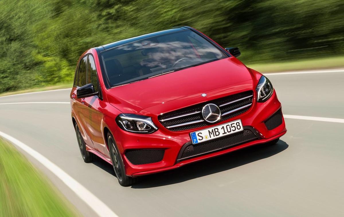 mercedes razred B | Stari razred B je bil oblikovno že precej zastarel tako navzven kot tudi v notranjosti. Naslednik bo obdržal praktičnost, a dobil precej bolj moderne linije. | Foto Mercedes-Benz