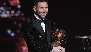 Messi sedmič prejel zlato žogo, Oblak brez nagrade za vratarja leta