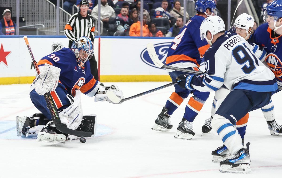 Winnipeg Jets | New York Islanders so vodilnim zadali tretji zaporedni poraz. | Foto Reuters