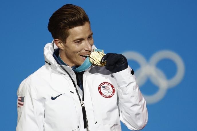 Shaun White | Ameriški deskar Shaun White bo v Pekingu nastopil že na svojih petih olimpijskih igrah. Kar s štirih se je vrnil z medaljo.  | Foto Guliverimage