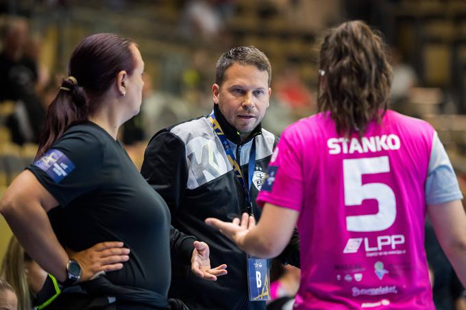 Trener slovenskih prvakinj Uroš Bregar se nahaja pred zahtevno nalogo. | Foto: Guliverimage/Vladimir Fedorenko