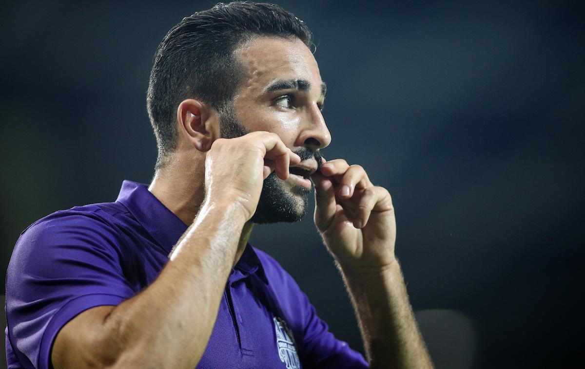 Adil Rami | Adil Rami, ki je z Marseillom pred časom gostoval tudi v Stožicah, se seli v Turčijo. | Foto Morgan Kristan / Sportida