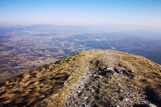 Nanos. Jadralno padalo. Jadralec. | Nesrečo je povzročil sunek vetra. | Foto Gregor Pavšič