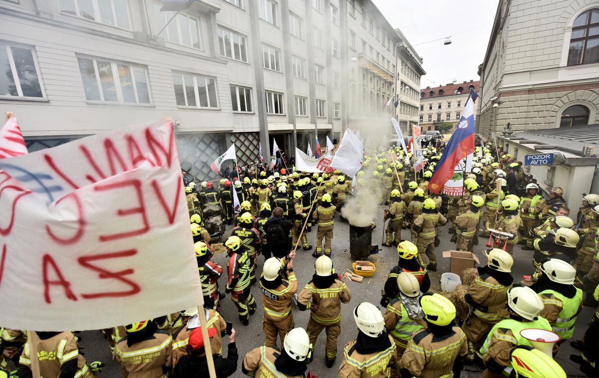 Gasilci protest | Foto STA