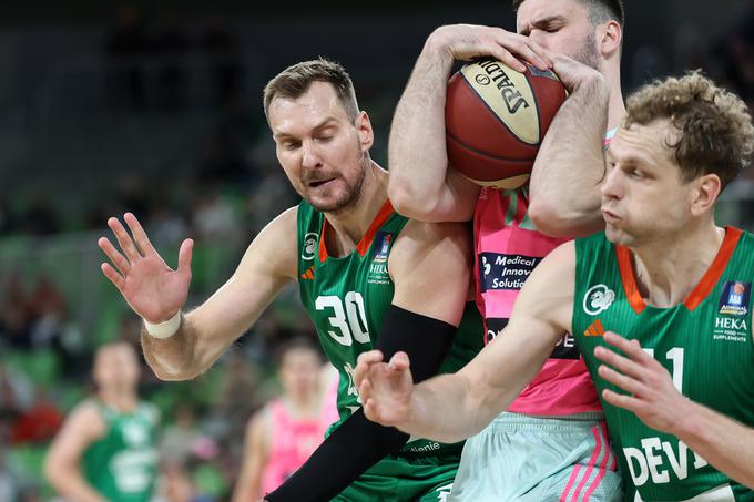 Mega je končala pot Cedevite Olimpije v ligi ABA. | Foto: www.alesfevzer.com