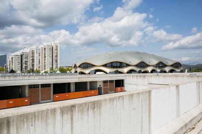 Terjatve do družbe Grep, ki je gradila Stožice, je DUTB od NLB dobila brezplačno. | Foto: Klemen Korenjak