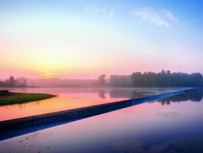 Limburg, Belgija: kolesarska steza skozi ribnik v belgijskem naravnem rezervatu Bokrijk (arhitekti: Lens°Ass Architects). | Foto: BAB - Bicycle Architecture Biennale