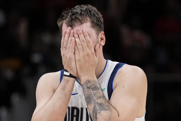 Luka Dončić Dallas Mavericks | Luka Dončić se je v zadnjem času znašel na udaru. | Foto Reuters