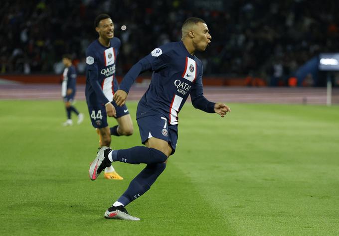 V zadnji sezoni, v kateri je v napadu sodeloval tudi z Lionelom Messijem, je na 43 tekmah za PSG dosegel 41 zadetkov in deset asistenc. | Foto: Reuters